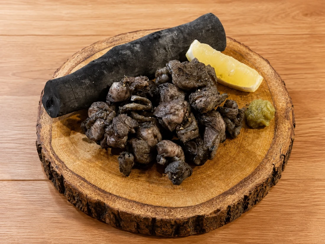Sumibi Hirashima Signature: Charcoal-Grilled Japanese Oyadori — Makkuroyaki